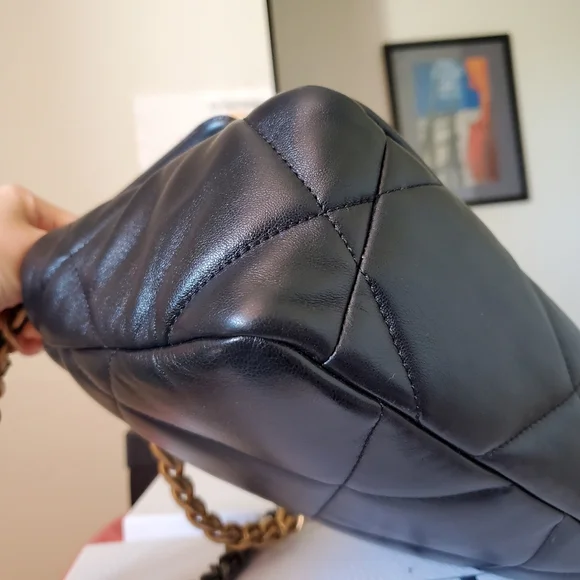 Chanel 19 flap black mixed hard ware small bag - Picture 3 of 13